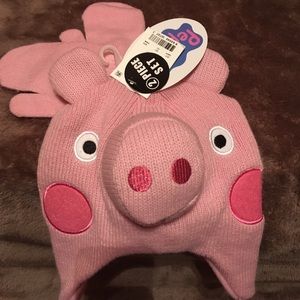 Peppa Pig winter hat and mittens
